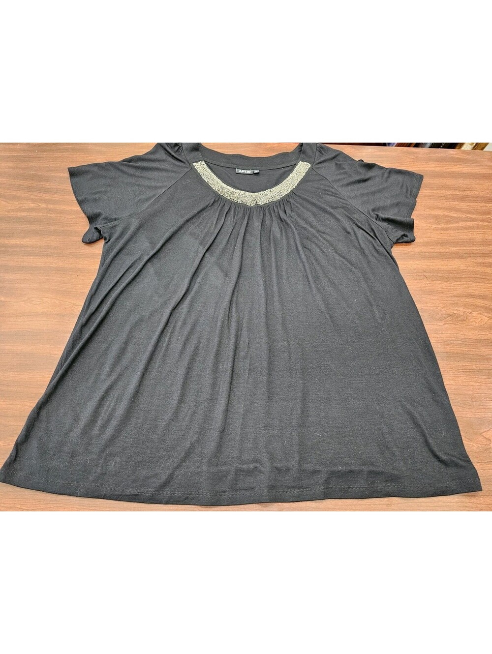 APT 9 Womens 2X Black Blouse Beaded Neckline Short Sleeve Casual Subtle Glam Top